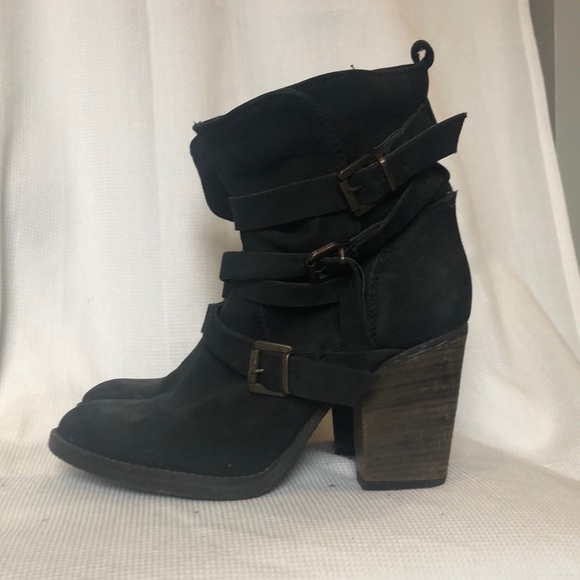 Steve Madden Western inspired heeled boots - Picture 1 of 7